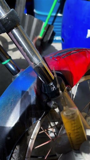 Easy Way to Add Motorcycle Fork Oil Without Disassembly #auto #automotive #mechanic #tools