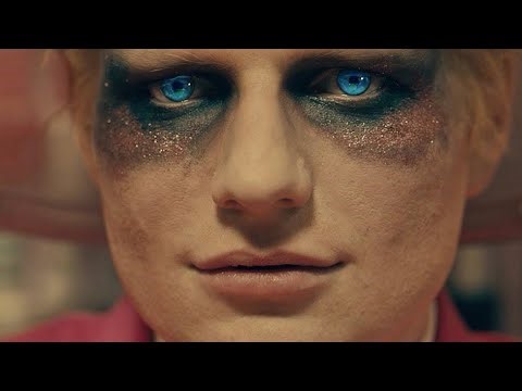 Ed Sheeran - BAD HABITS (Official Music Video)