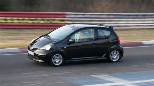 Slow cars driven like race cars on the Nürburgring