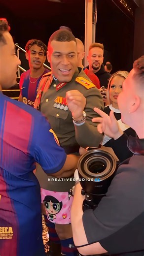 Bulin 47's freestyle in Madrid is everywhere 😂🔥 Now they're making versions with different characters in the same scene. 👽😂 You only need one photo to make your own version. bulin 47 freestyle bulin47 freestyle bulin 47 rap bulin 47 rap freestyle bulin 47 original freestyle bulin 47 original rap bulin 47 improvised bulin 47 improvised kevin way kevin way bulin 47 kevin wai bulin 47 kevin cito and bulin 47 freestyle bulin 47 meme bulin 47 freestyle meme bulin 47 AI bulin 47 freestyle AI bulin
