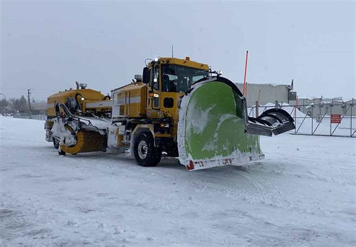 What it’s like to keep the Idaho Falls Regional Airport running in the snow - East Idaho News