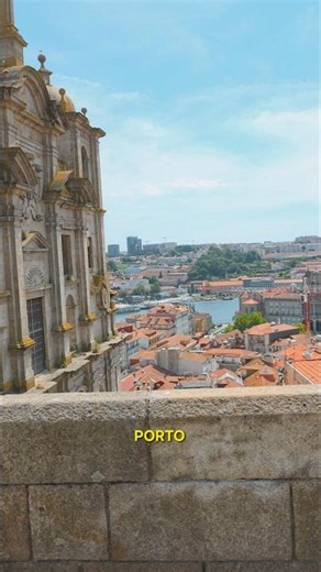 Walking in Porto PORTUGAL