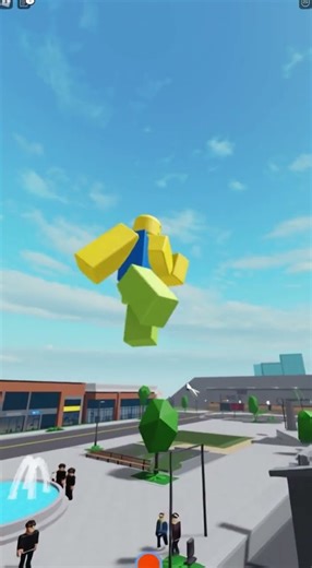POV: Roblox Gravity Quits on @rnoob ONLY 😂🪁 #RobloxShorts