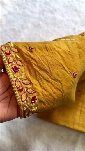 Simple maggam work design on this beautiful gold blouse💛