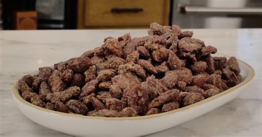 How to make warm, spiced nuts at home