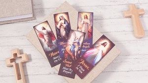 Skyygemm 100 Pcs Catholic Devotional Prayer Bookmark Bible Bookmark Assorted Holy Cards with Catholic Saints and Prayers Christian Religious Gift for Woman Man
