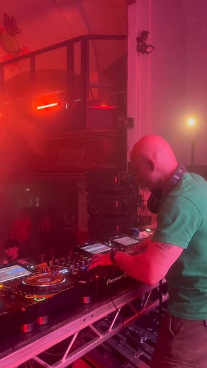 128K views · 2.1K reactions | The Rhythmic State  | The Ultimate 90's Rave | Facebook