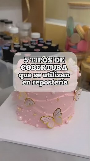 👩🏻‍🍳 5 COBERTURAS PARA PASTELES 🎂 👉🏻 ¿Quieres aprender éstas y más coberturas? 🤓 📲 Ve al enlace de mi perfil para darte la información que necesitas para iniciar tu camino en la repostería 🥰 . . . #reposteria #pasteleria #fondant #merengue #buttercream #ganache #chantilly #tipsreposteros #tipsreposteria | Dulce Pastel