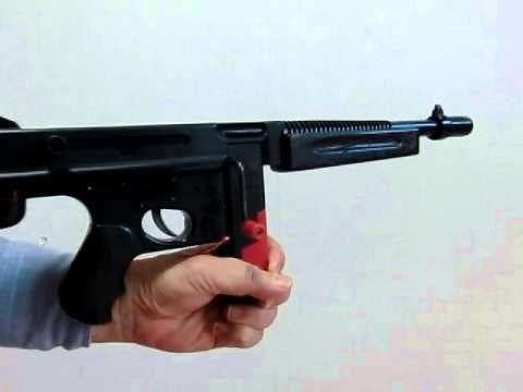 マテル社 トミーガン