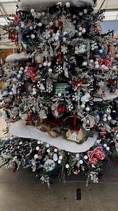 Incredible Alpine themed tree and display just as you walk in to our Puyallup location! 🏂🎿⛷️🗻 | Watson's Greenhouse and Nursery