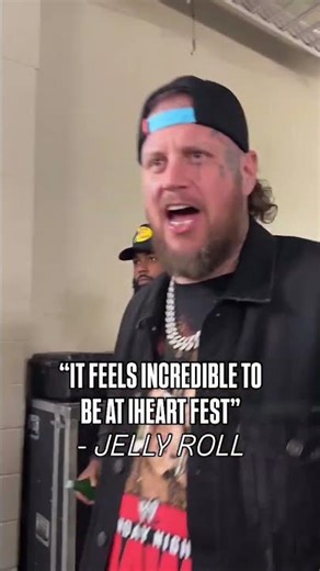 Vegas, are you ready for @jellyroll615! 😍🎵 Stream #iHeartFestival2025 LIVE on @hulu