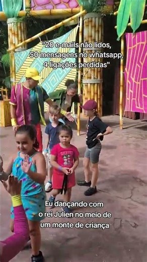 O MUNDO SE ACABANDO E EU NA MAIOR RAVE DA MINHA VIDA HAHA