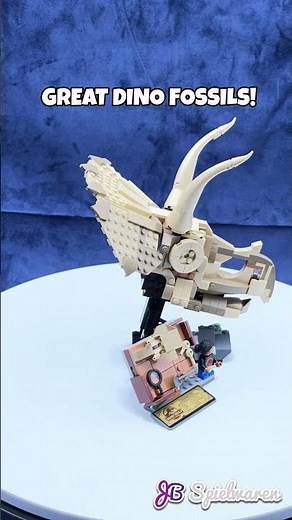 LEGO 76969 Dinosaur Fossils: Triceratops Skull