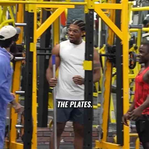 These Are Fake Weights: Anatoly Prank Video