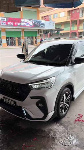 Ativa Gear Up V2 Bodykit: Glossy Black Accessories