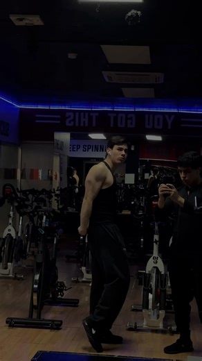 225lb Bench Press Challenge with @dest