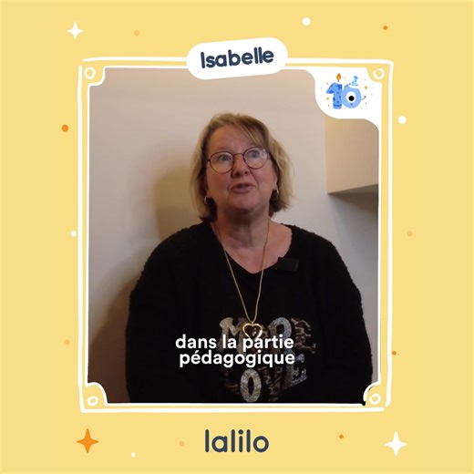🎉 Lalilo a 10 ans - Les profs se souviennent ! Dans cette vidéo, Isabelle nous raconte sa toute première expérience sur Lalilo, au temps où la mascotte Lilo n'existait pas encore ;-) Elle souligne le rôle crucial de Lalilo pour aider tous les enfants à apprendre à lire. "À l'époque, il y avait un petit perroquet vert..." | Lalilo