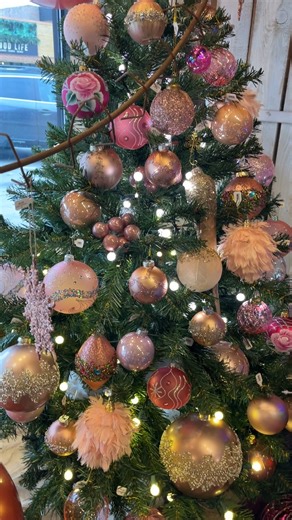 Pretty in Pink. This tree is so elegant. | Rustic Cabin Decor | Facebook