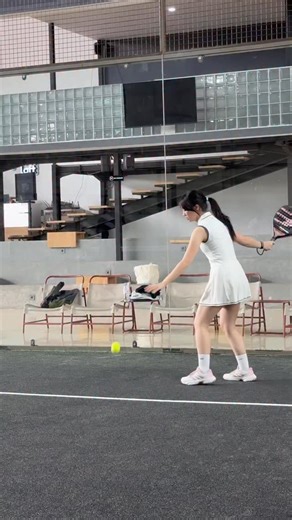 crystal on Instagram: "play padel with me!🎾 cute padel dress from @saltumsports 💚 . . #padel #outfit #ootd #fyp #viral"
