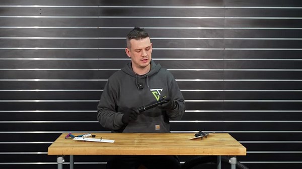 OneUp Components EDC Tool & Pump | The ONLY MTB Tool You Need!