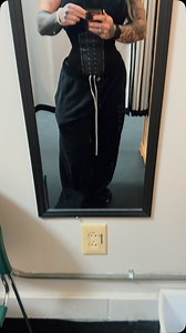 creating SHAPE with my @squeez_me_skinny waist trainer. code JORDAIN fueled by - @theanthemnation code:JORDAIN . . . #LegDay #LegDayEveryday #NoSkipLegDay #QuadsOnFire #GluteGoals #StrengthTraining #LegsForDays #GymMotivation #GirlsWhoLift #SquatTillYouDrop #wolfpak #trustyourinsticts #centerstageaesthetics #civilregime #npc #wellnessjourney #fitness | Jordain Sue