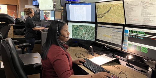 Cobb County high school students train for careers as 911 dispatchers