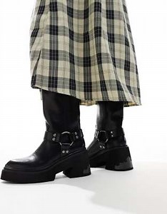 Buffalo Biker boot in black | ASOS