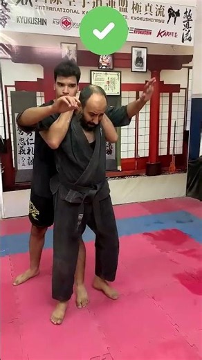 التكتيف الخلفى : سر الدفاع عن النفس والهروب الفوري (تكتيكات قتالية فعّالة) # #selfdefense