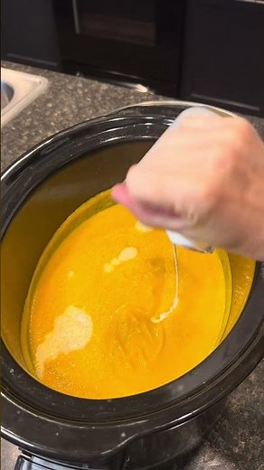 Copycat Cafe Zupa's Wisconsin Cauliflower Soup. Crockpot style!