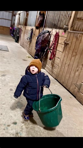 LisaPiccirillo17 (@lisa_piccirillo)’s videos with Old Town Road #2 - Lil Nas X