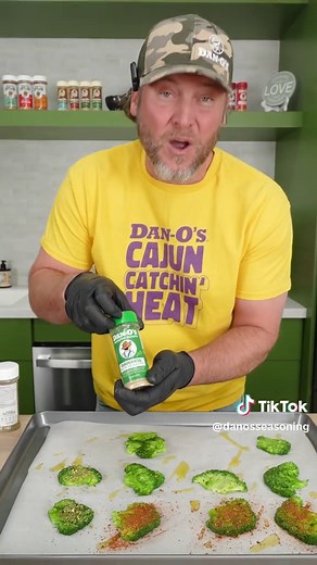 Delicious Smashed Broccoli with Cheese Recipe