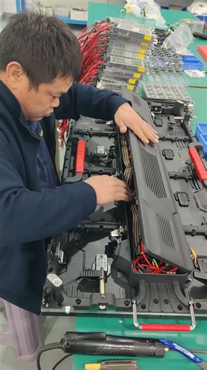 How to Close the LED Cabinet Power Box Cover (Properly & Safely) #ledcabinet #linsnled