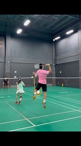 1.3M views · 7.4K reactions | Just judge the badminton landing point well and you can easily score points. #badminton | Badminton Tutorial | Facebook