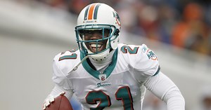 Former Dolphins cornerback Vontae Davis, 35, found dead in South Florida home