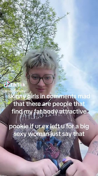 and i’ll stay getting more play than all of you ✨