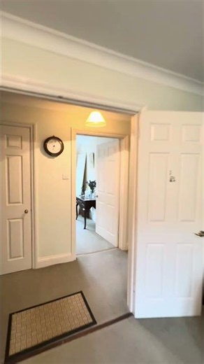 🏡10 Isles Court, Isle Road, Marlborough, SN8 2QW -💷 £190,000