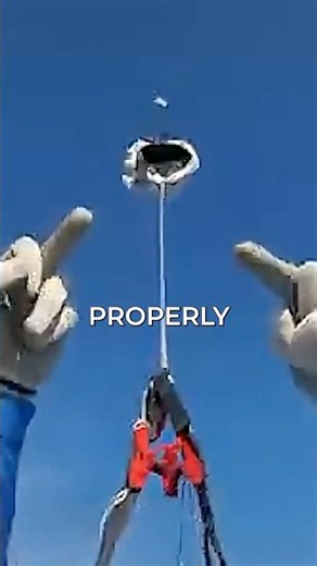 His PARACHUTE didn't open 😨🪂| Parachute fail in Training #military #training #army #usarmy