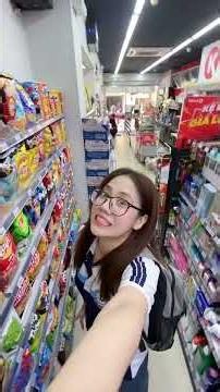 WHY AN UEH STUDENT CHOSE VSTEP OVER IELTS AND TOEIC FOR GRADUATION