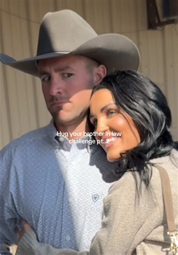 eeeeeYUUUUUCK. Except we’re a huggy family hahaha #challenge #family #hugs #fyp