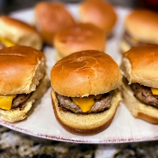 The Easiest Turkey Burger Sliders