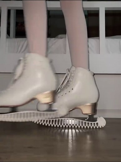 Discover Edea Figure Skating Skates for Amazing Performances