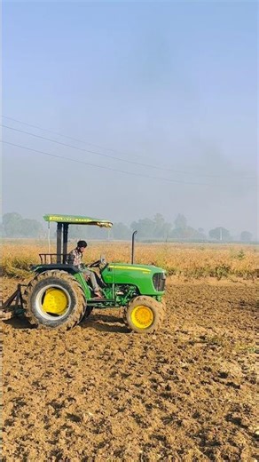 John Deere power tractor mini vlog