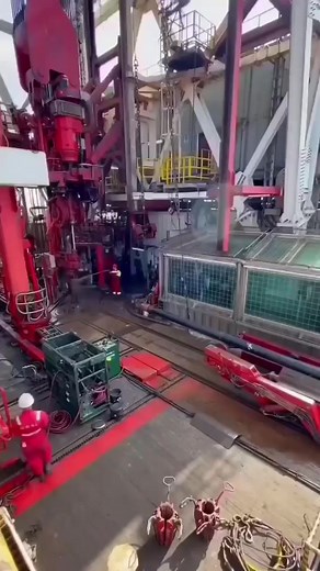 3.9K views · 28 reactions | ️ Professionals in drilling rigs play vital roles in oil and gas exploration and production. From engineers to technicians, their expertise drives the industry forward. #OilAndGas #Drilling #Exploration #Production  | Polaris Shipping Lines LLP | Facebook