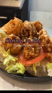 I could never get tired of shrimp 🍤 Shrimp Po Boy: Shrimp French bread Buttermilk Hot sauce Lettuce Tomato Flour Cornstarch Seasonings: S&P, old bay, creole Oil for frying Sauce: Mayo Dijon mustard Garlic paste Sriracha Relish Horseradish Cayenne pepper Smoked paprika #shrimppoboy #wildcaughtshrimp #foodie #foodblogger #easyrecipes #sandwhichideas #cooknwithadri | Denise Wilson