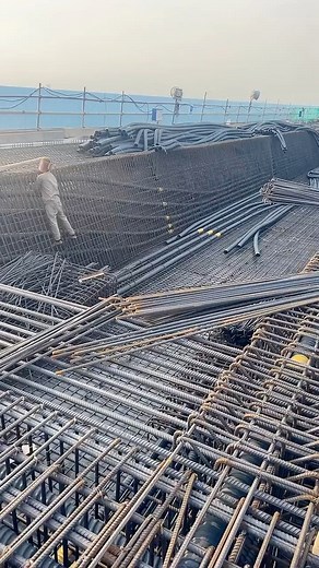 300 reactions · 15 shares | Wow! Huge PT Bridge Construction | Chon Sakhakroth | Facebook