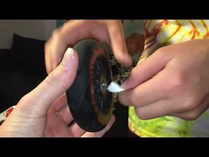 Sådan renser du og skifter dele på dit løbehjul