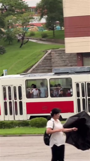 Pyongyang Citizens Embrace Low-Carbon Travel