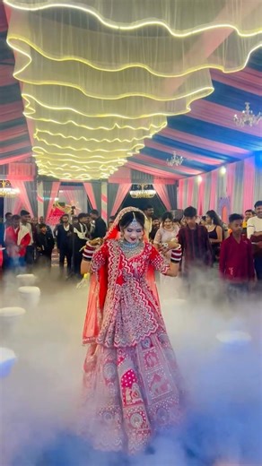 Mai toh aapni Sajan ke sath Chali re😱😱 #shortsfeed #ytstudioes #trending #whatthefluffchallenge