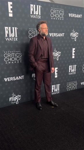 E! Entertainment on Instagram: "Seth Rogen’s taking notes for The Studio. 😉 #LiveFromE #CriticsChoice #AwardsSeason"