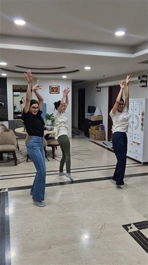 miku ne kiya perfect dance | suyash girls group dance | part 1| #dance #practice #ytshorts